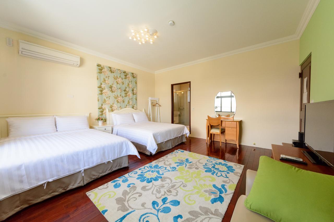 Warm House B&B Taitung Екстер'єр фото